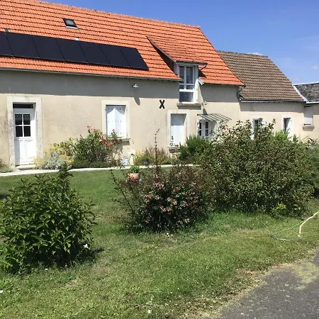 Le Puits De La Montree Bed & Breakfast