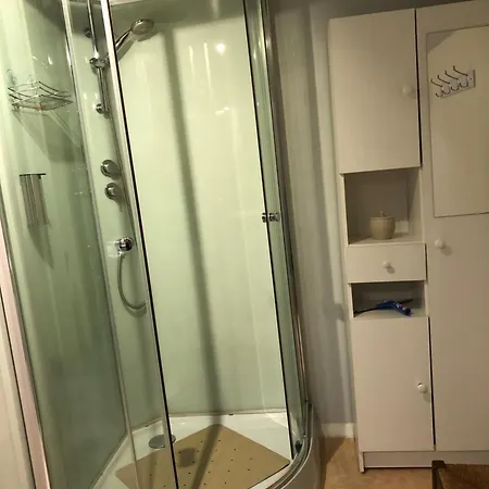 Le Puits De La Montree Chahaignes