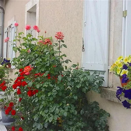 Le Puits De La Montree