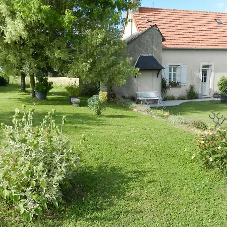 Bed & Breakfast Le Puits De La Montree 3*