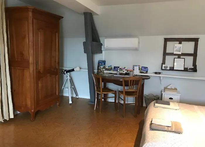 Le Puits De La Montree